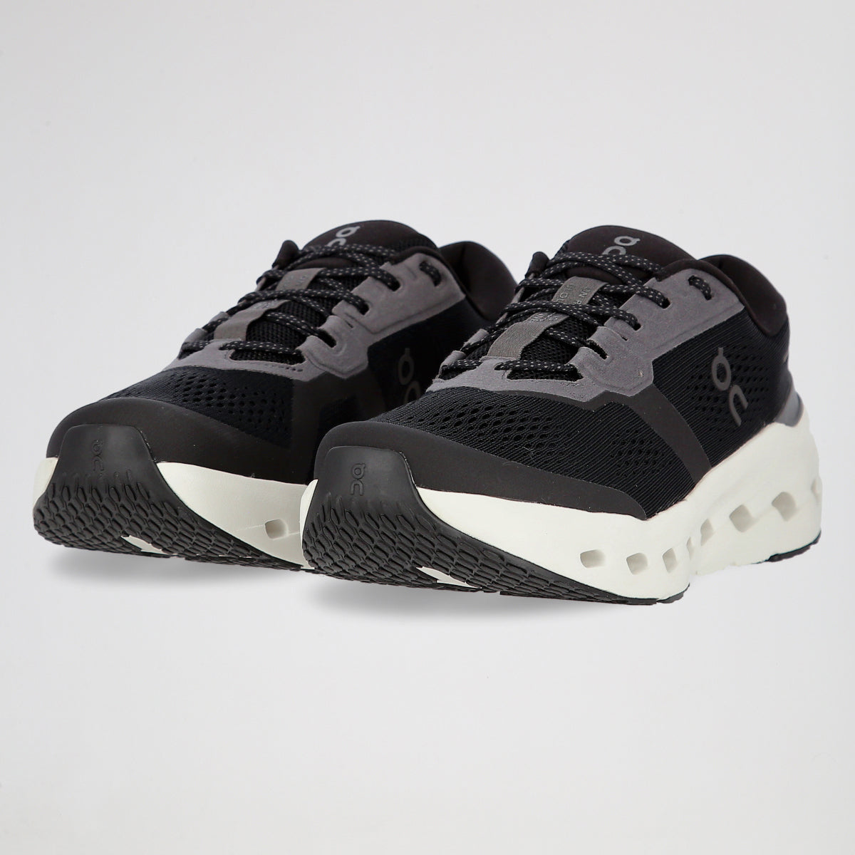 Zapatillas ON Cloudrunner 3 Hombre malla
